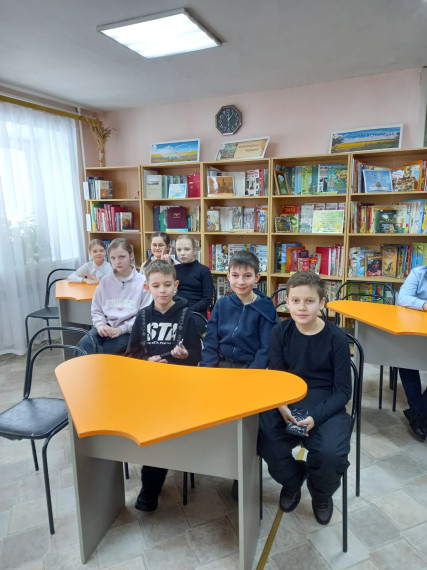 «Сегодня ты школьник, а завтра избиратель».